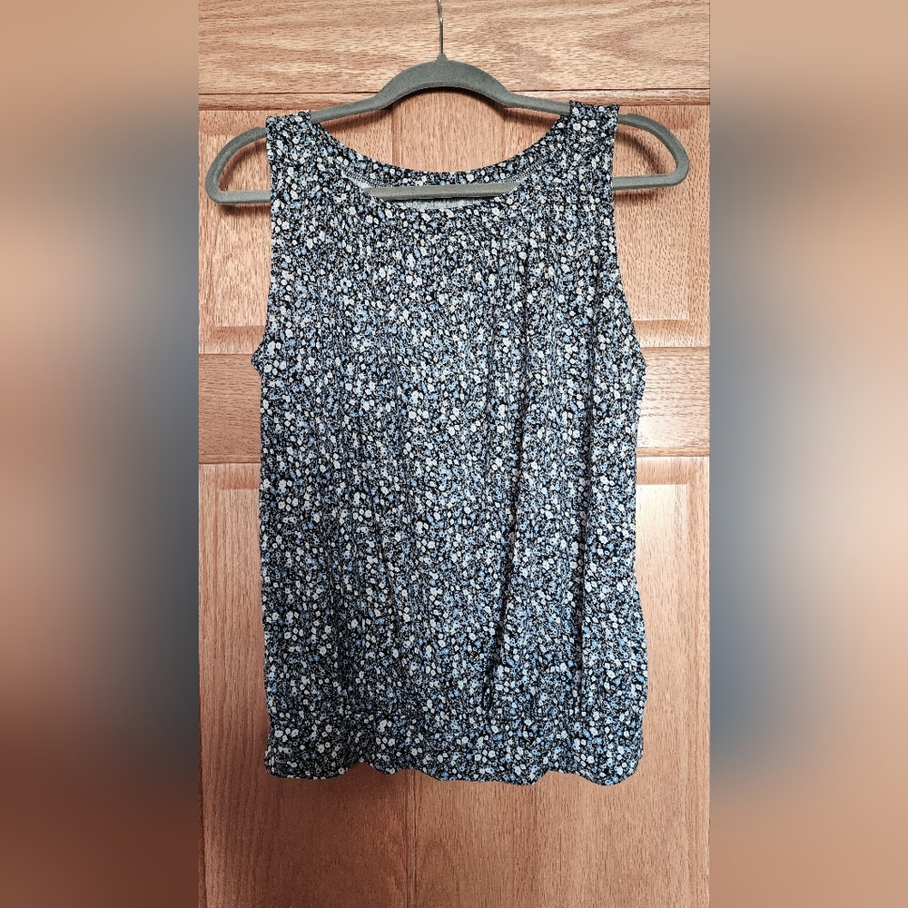 LOFT Sleeveless Floral Blouse - Black and White